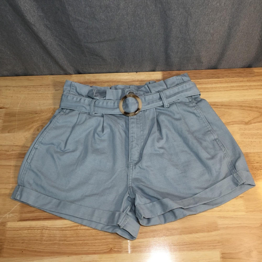Forever 21 Light Blue Paperbag Waist Belted Shorts Size 29 Tortoise Buckle